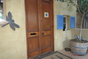 Отель Bentwood Olive Grove Accommodation  Гринаф